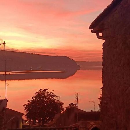 La Torretta Del Lago Villa Anguillara Sabazia Luaran gambar