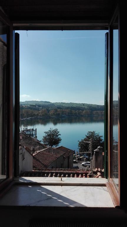 La Torretta Del Lago Villa Anguillara Sabazia Luaran gambar